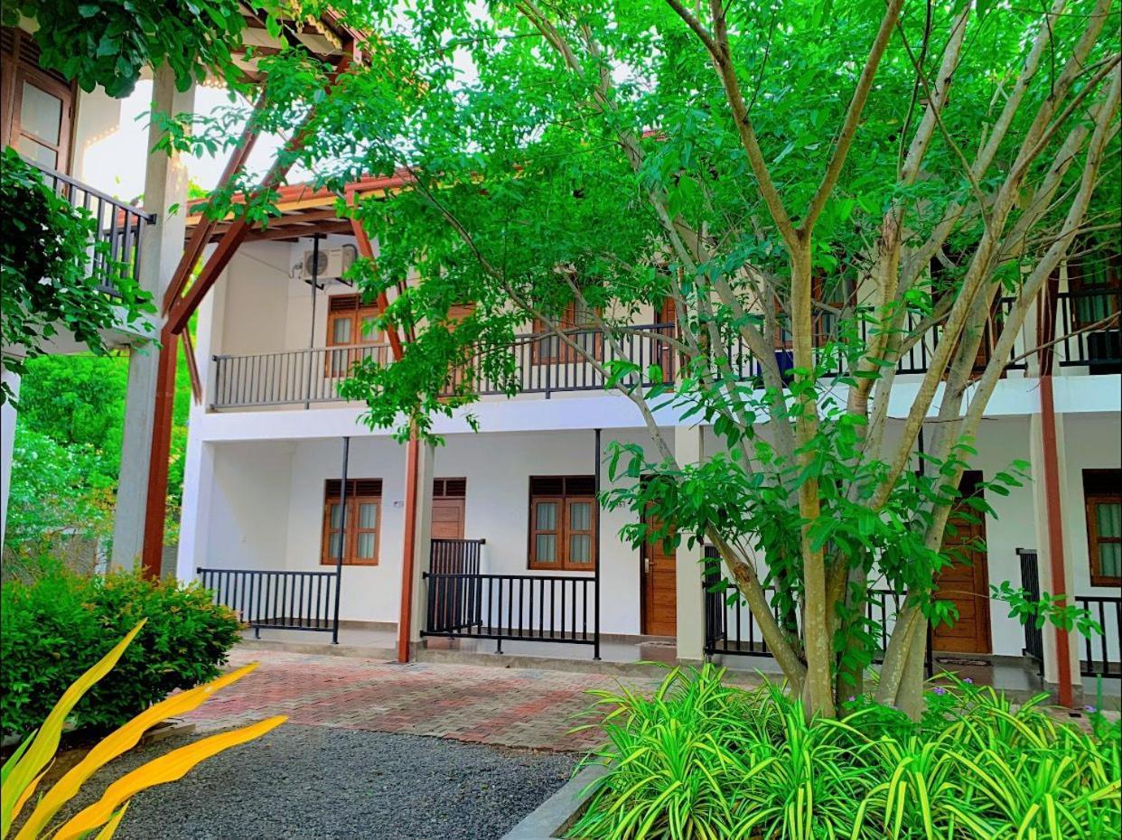 UD Garden Hotel Kataragama Exterior foto